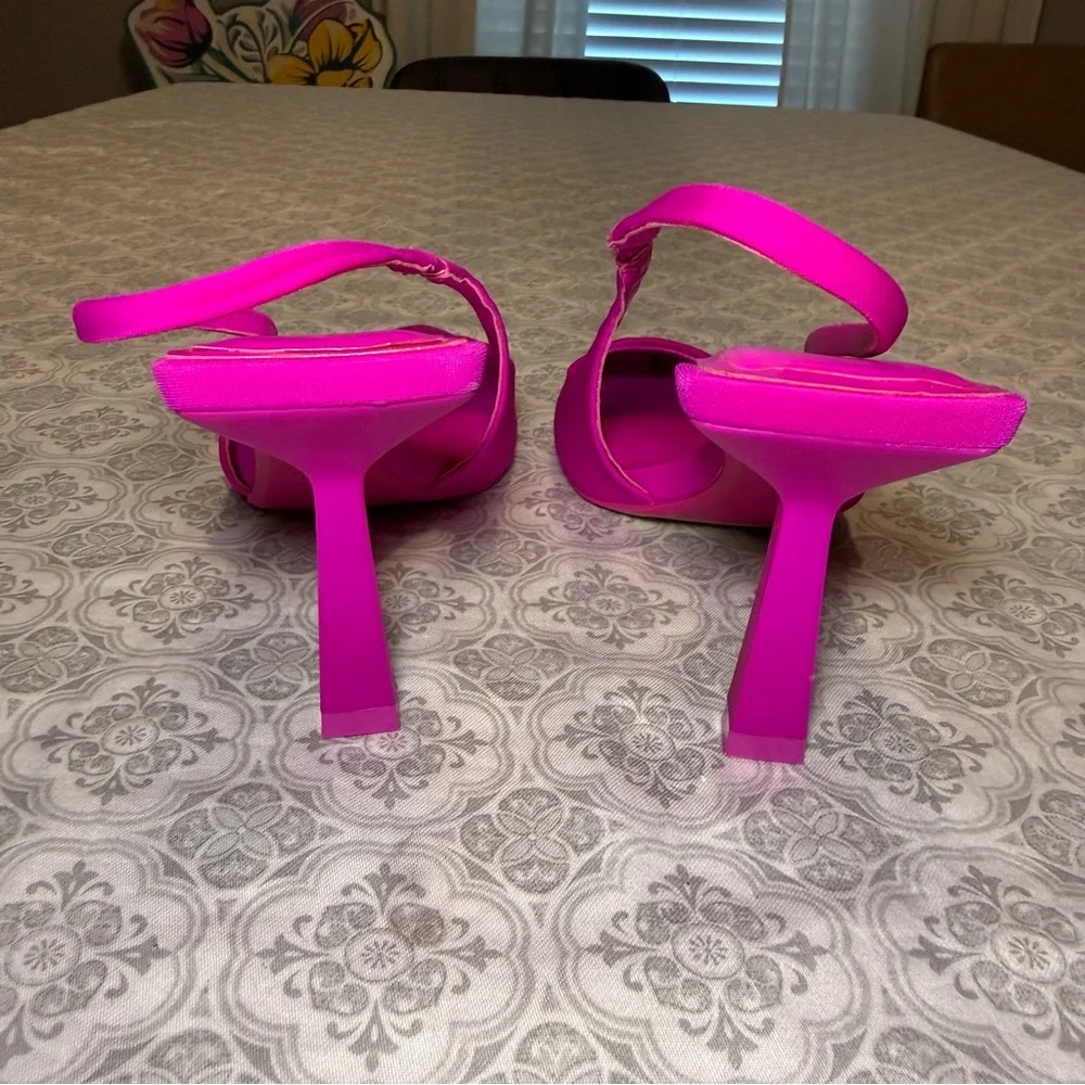 Zara Fuchsia Fabric High-Heel Slingback Court Shoes. Size 37/6.5